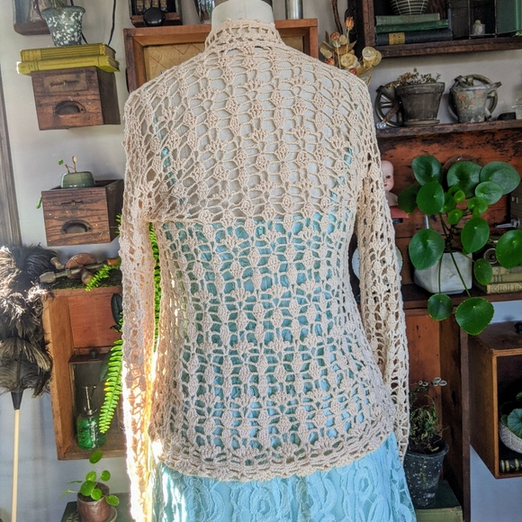 Hazel Cardigan - Picture 4 of 8